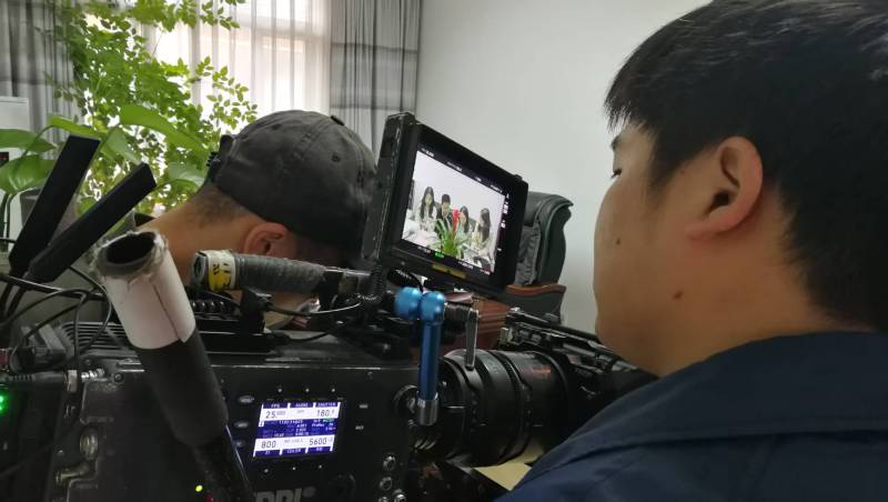 用镜头讲好产品故事！吴起县产品视频拍摄公司让冰冷商品拥有温度与灵魂